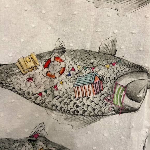 Vilagallo Size 38  Tunic/cover up with beautiful accents. New condition - Picture 5 of 9